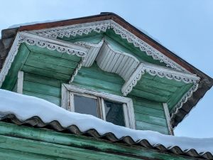 Деревянный дом на улице Киселева